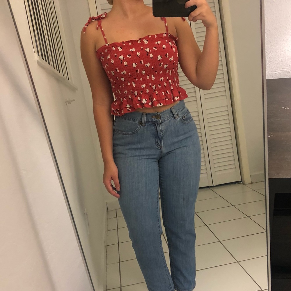 Cropped Rouched Tie Shoulder Shirt